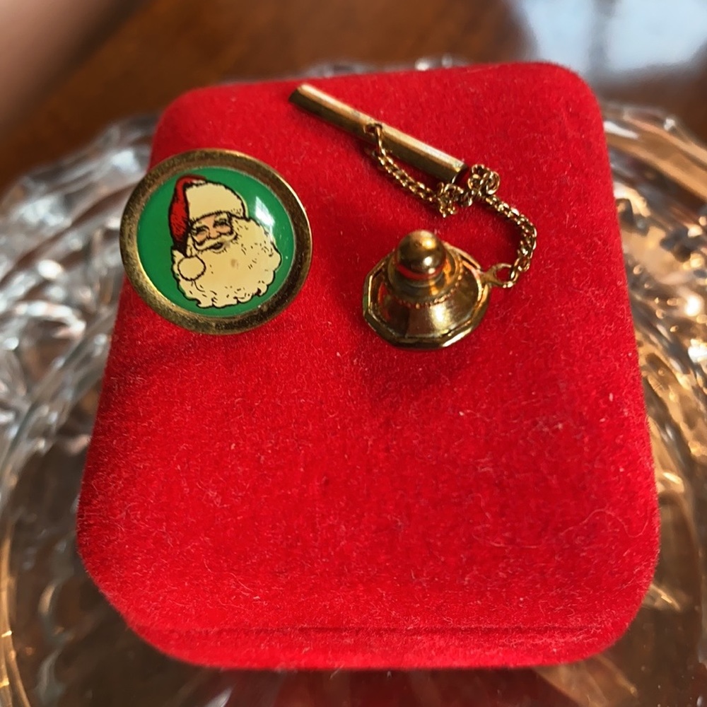 Vintage Santa Tie Tack